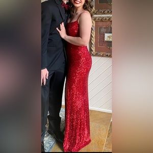 Beautiful size 6 Camille red prom dress!!